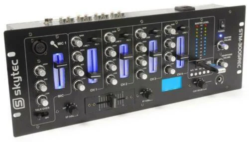 Équipements analogiques pour mixage studio