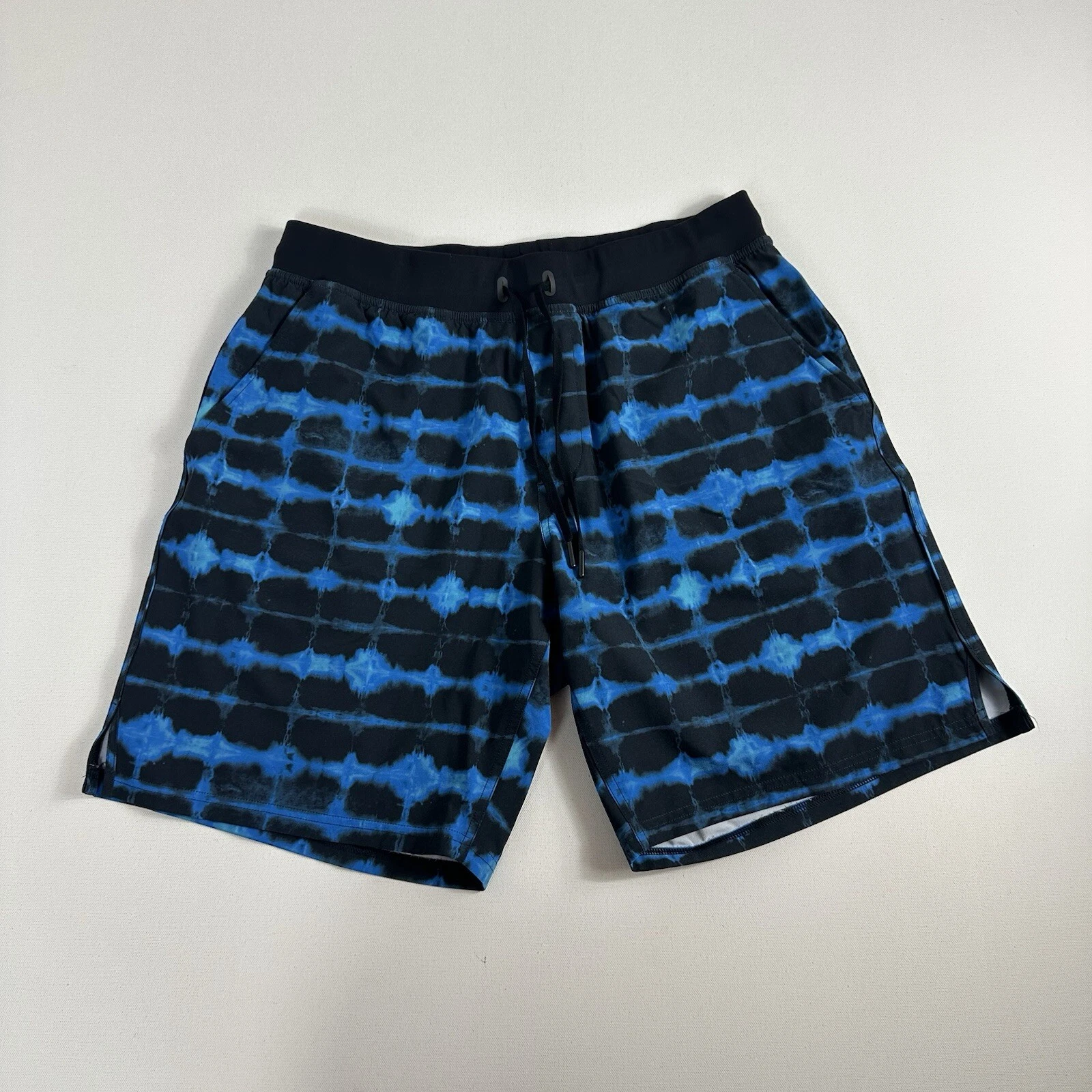 manduka tie dye polyester linerless perf activewear shorts