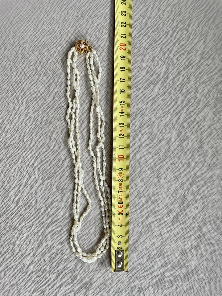 Collar de perlas de triple hilo chapado en oro vintage con cierre de flor de lujo 16,15" Foto 3 de 3