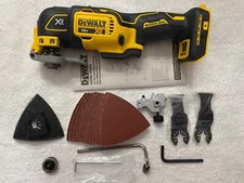 New Dewalt DCS356B 20V  Max XR Brushless Oscillating Multi Tool W/ Accessories