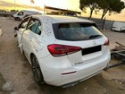 Foto 4 di 17