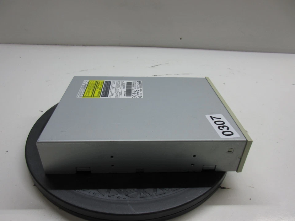 Unidad de disco TEAC CD-W524E CD-RW IDE Foto 2 de 4