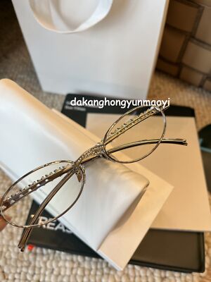 2024 GentleMonster Sunglasses Jennie - Barrette 02 Silver 2024 GentleMonster Sunglasses Jennie - Barrette 02 Silver
