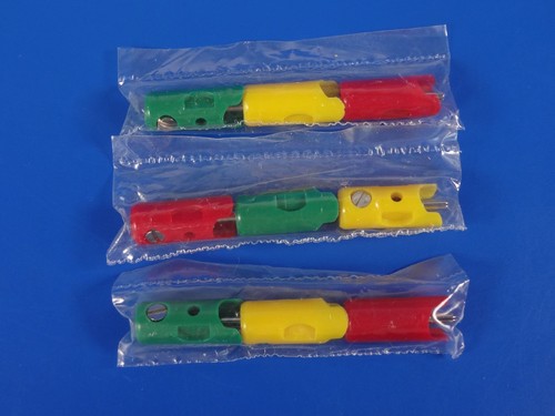 MARKLIN H0 - 71410 - 9x MALE / NEW STYLE PLUGS / YELLOW RED GREEN / NEW - Picture 1 of 2