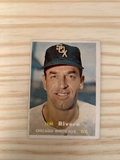 1957 Topps #107 Jim Rivera - Chicago White Sox (InvM1)