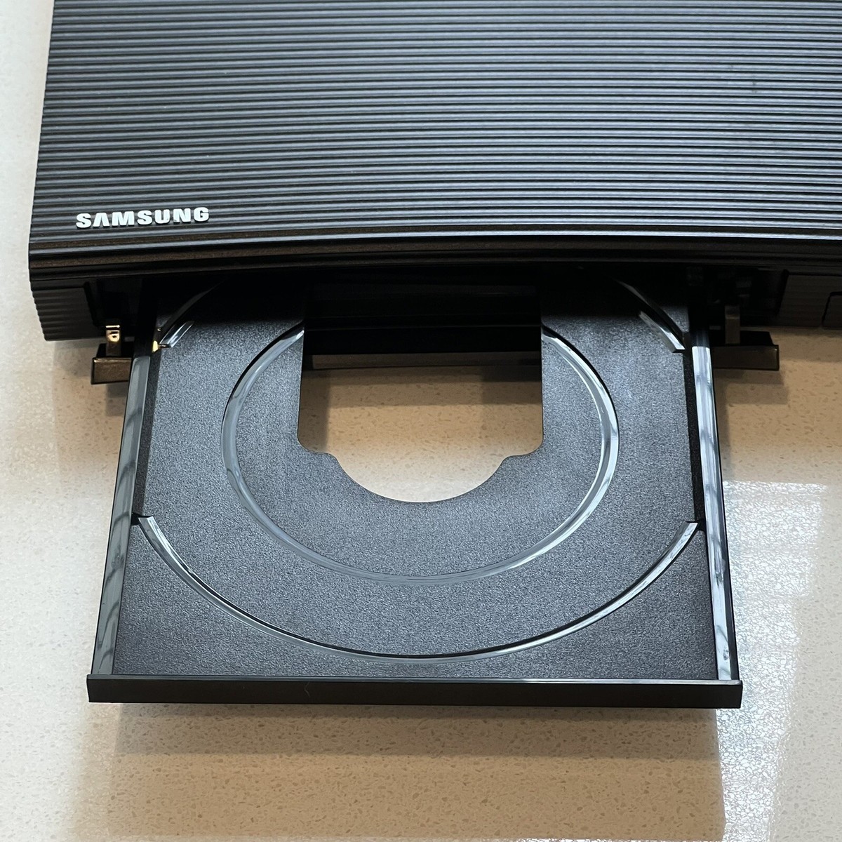Samsung BD-J5700 Wi-Fi Smart Blu-Ray DVD CD Player No Remote