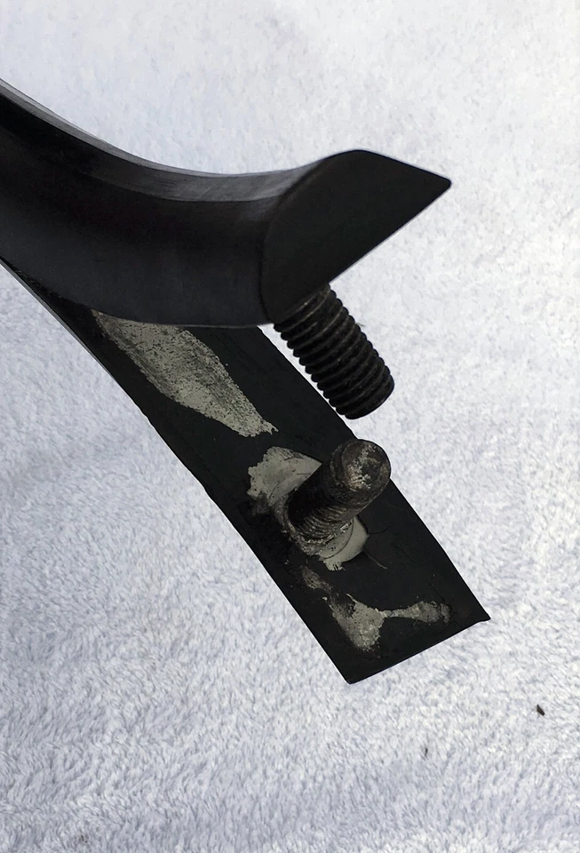 NOS 1970 普利茅斯 Fury and Sport Fury 后保险杠护罩对 MoPar 3481816 — 第 4/4 张图片