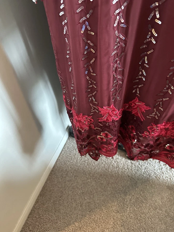 Pre Owned Shalwar Kameez And Dupatta Color Maroon Kind Of Red Nice Embroidery - Image 2 of 4