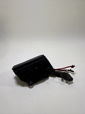 15-19 AUDI A3 S3 8V ENGINE MOTOR COMPARTMENT FUSE BOX SEDAN 5Q0907361