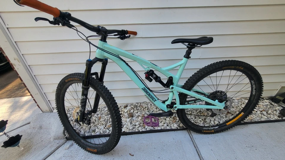 Diamondback Release 3, 29", suspensión completa, bicicleta de trail, 140 - 130 mm, grande Foto 2 de 4