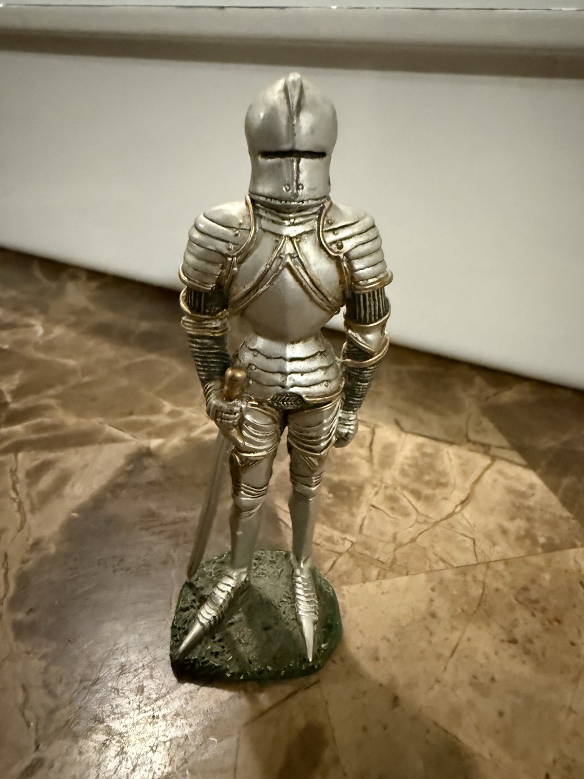 Foto 1 di 7