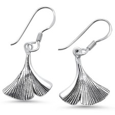 Plain Whale Tale Design Dangling .925 Sterling Silver Earrings