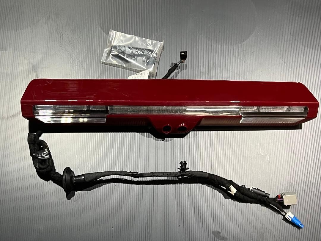 OEM GM Silverado High Mounted Stop Lamp 85614837 W/O Camera | eBay 