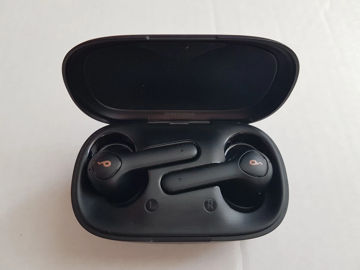 Soundcore life p2 only one connecting sale