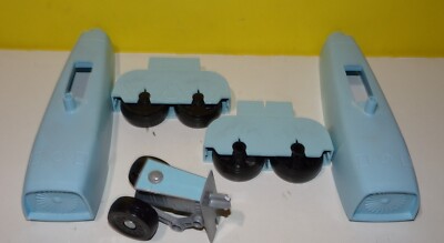 1999 Barbie Jumbo Jet Blue Plane Front Center Landing Gear Wheels Airplane Lot