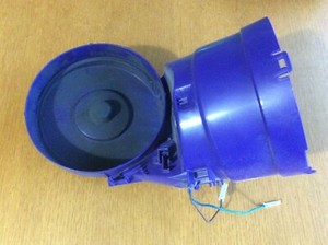 Dyson DC05 Lila & Grün Zylinder Staubsauger Motorgehäuse & Vorderrad