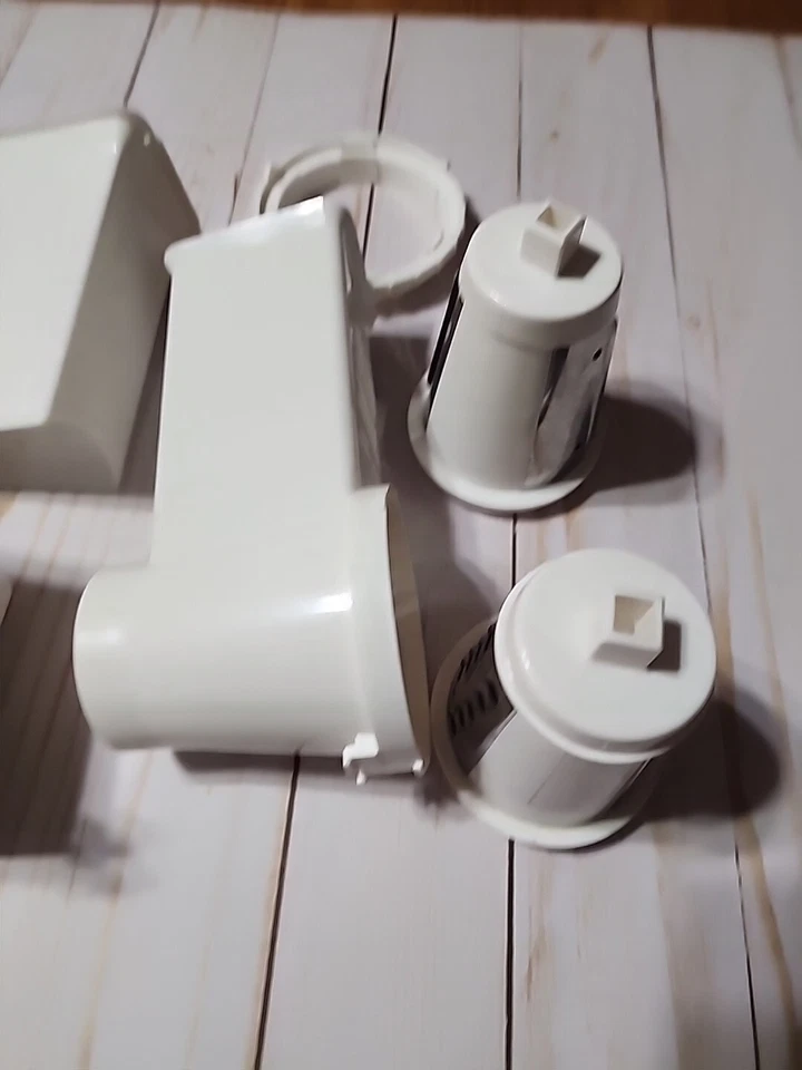 Presto Salad Shooter #0291001 Electric Food Slicer, Shredder, Grater - Image 3 of 4