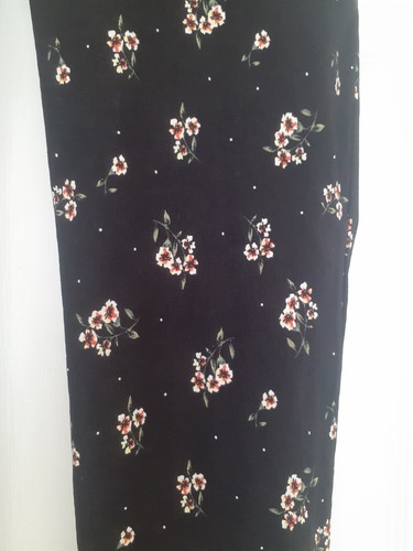 Primark Women's Black Coral Floral Mix Skinny Slim Leg Trousers Size 8 Leg 27" - Picture 2 of 3