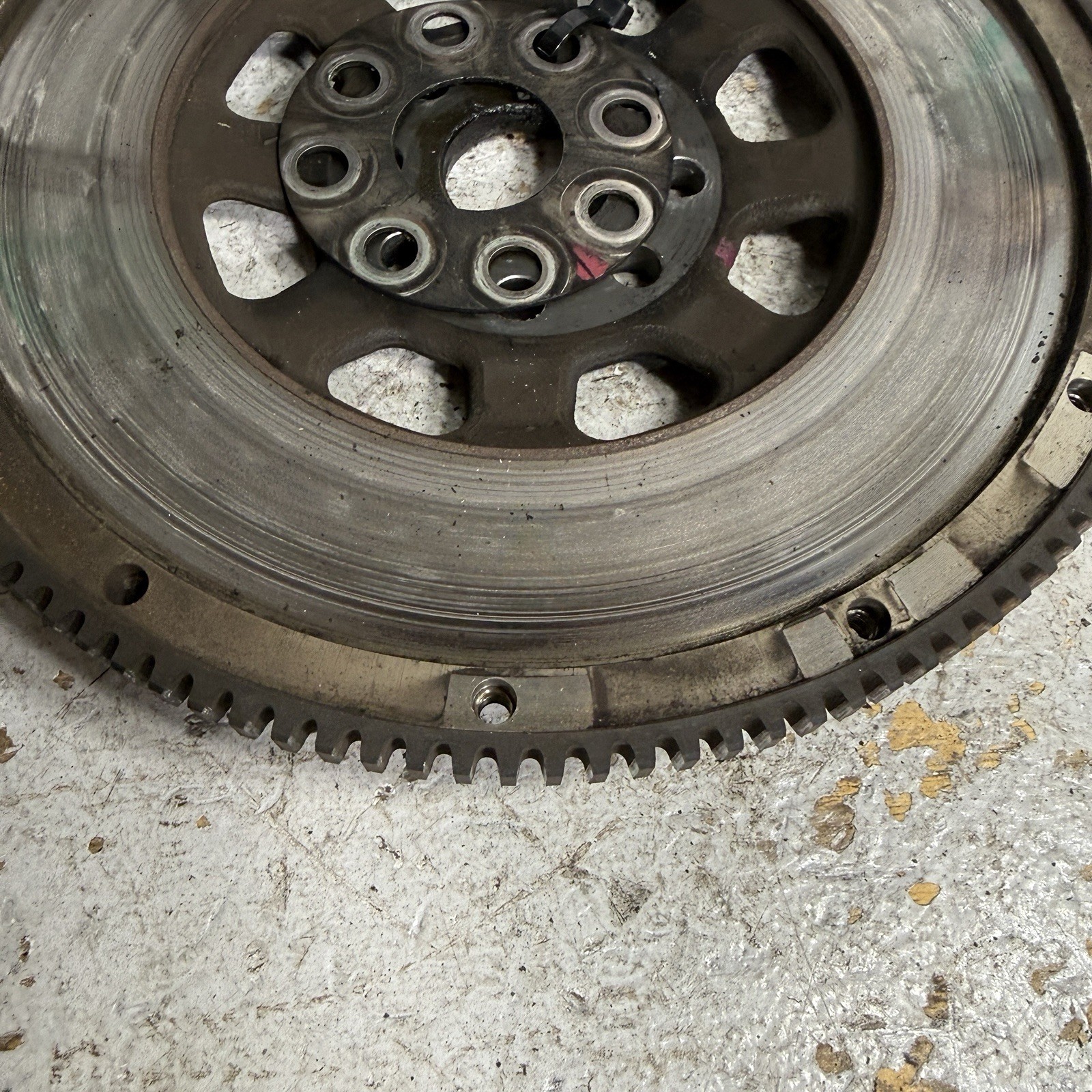04-08 Maserati Quattroporte DuoSelect Engine Flywheel M139 F136