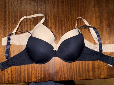 T Shirt Bra Set 32DD - Image 1 of 3