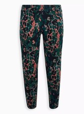 Torrid Camo Floral Leggings with Pockets Full Length 27  Inseam Size 3 NEW