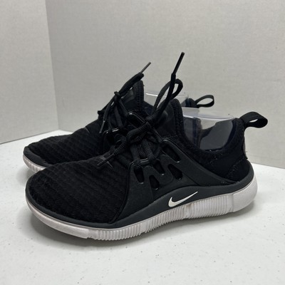 Nike Women's Acalme Running Shoe Size 7 Black Comfortable Stylish Breathable
