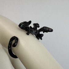 Dark Dragon Train Your Dragon Black Enamel Ring Blue Eyes Hooked Rail Size 6.75