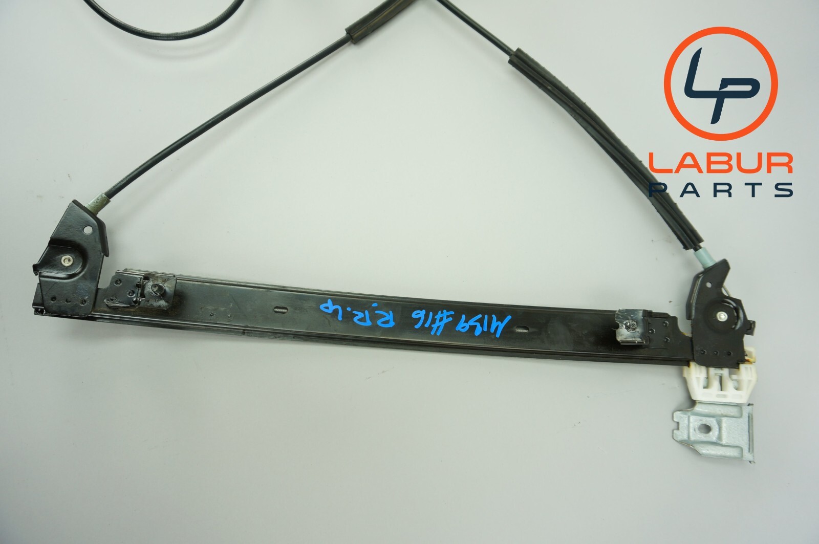 M139 03-13 Maserati Quattroporte Rear Right Door Window Regulator w/ Motor C936