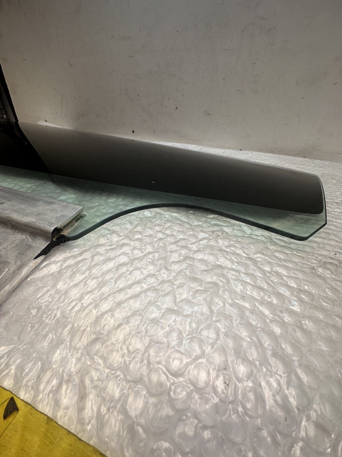 14-22 Maserati Ghibli M157 Rear Left Driver Side Door Window Glass OEM