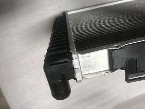 Radiator APDI 8012068 fits 98-05 Mercedes CLK320 #B14 - Picture 10 of 10