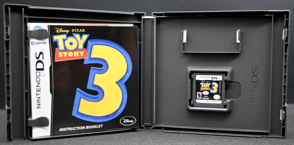 Nintendo DS Toy Story 3 (2010) - Nuevo y precintado, exclusivo de Toys “R” Us - PROBADO Foto 3 de 4