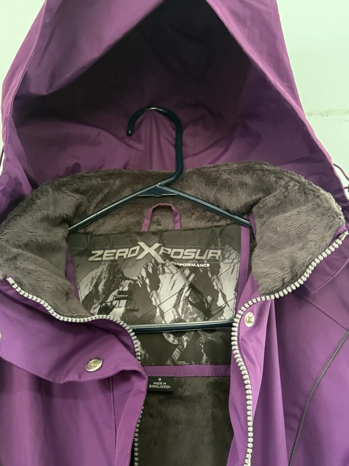 Zero Xposur Purple and White Hooded Ski Jacket Size Medium (M) Women's - Image 4 of 4