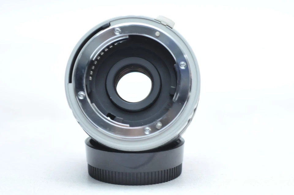 Lente teleconversor Tamron 2X 300F-FNS AF para Nikon F - Imagem 3 de 3