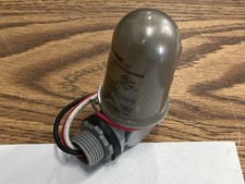 Tork 2001 Photocontrol 120V Ac 2000 W 1/2 In Conduit Used