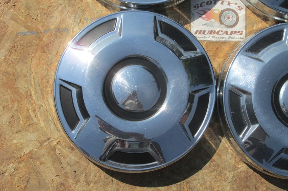 Camioneta pickup Ford F250 de 3/4 toneladas de los años 80-90, camioneta, tapacubos de plato para perros nariz de toro⚡4 Foto 2 de 4