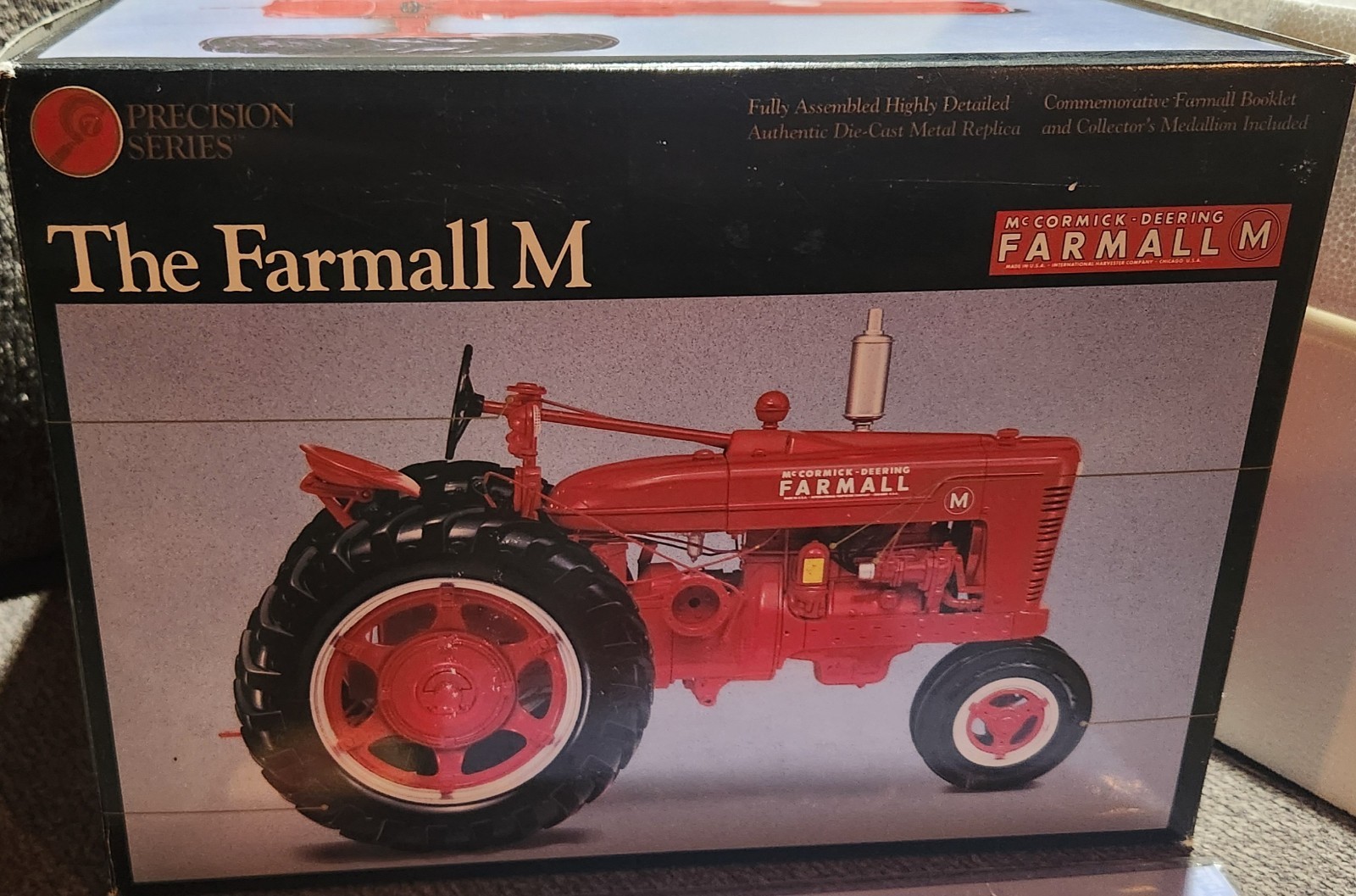 1/16 McCormick Deering Farmall M Tractor W/ Narrow Front, Precision Series #7