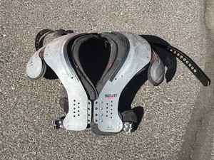 Schutt AirMaxx 2.0 OL DL X-Large XL 19-20” Football Shoulder Pads #G16