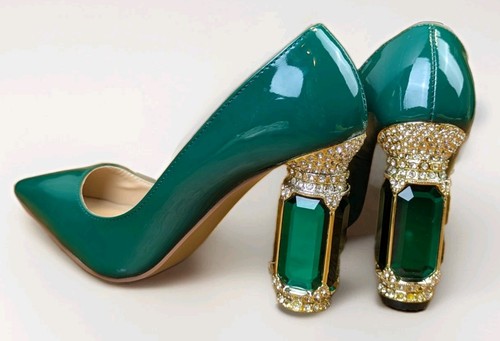 FSJ Green Patent Leather Faux Rhinestones Large Faux Emeralds Encrusted Heels 7