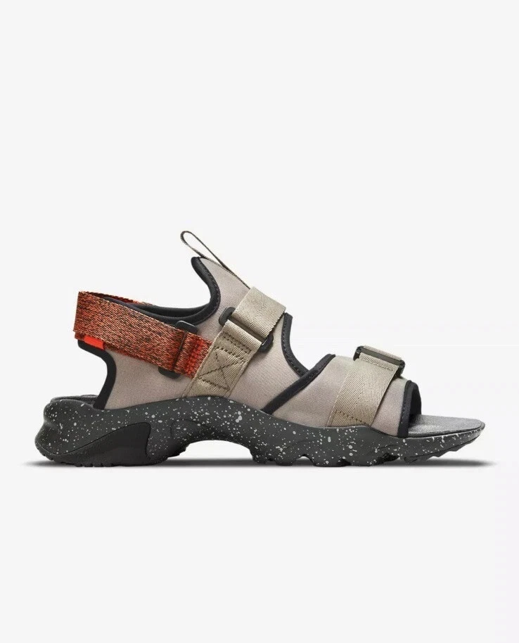 New Nike Canyon Hiking Sport Sandals size 9 CW9704-008