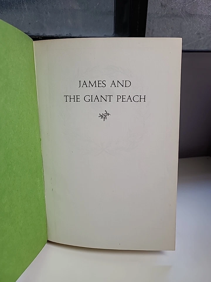 James and the Giant Peach, 1961 Hardcover by Roald Dahl RARE - Image 3 of 4