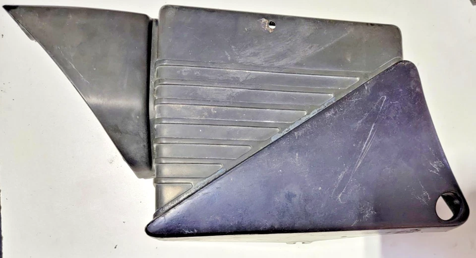 Right Side Cover 1982-1983 Yamaha Virago 920 XV920 - Image 2 of 4