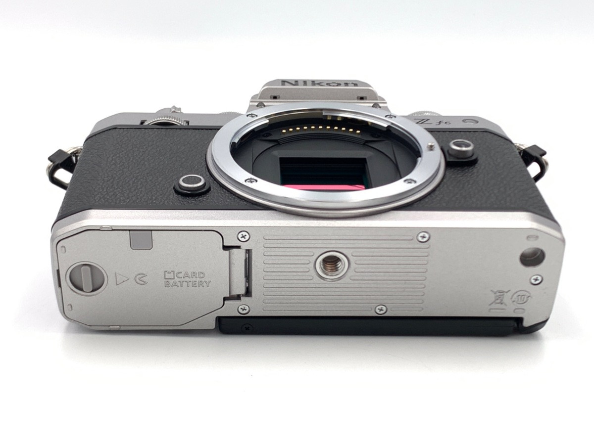 NIKON Z fc 20.8MP Mirrorless Digital Camera Body SILVER NIKON Z fc 20.8MP Mirrorless Digital Camera Body SILVER