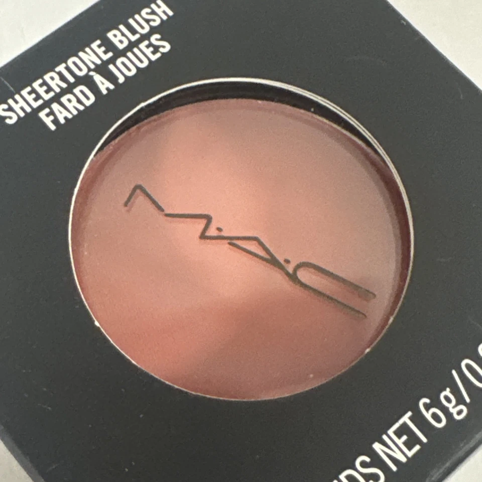 MAC Sheer tone Blush - Pinch Me New & Boxed 6g - Image 2 of 4