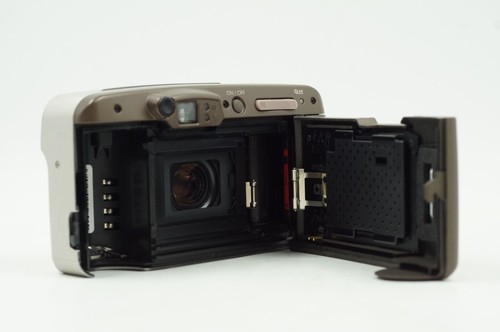 Samsung Maxima ZOOM 70 XL Film 35mm Vintage Camera 38-70mm Zoom Lens - Tested - Picture 7 of 8