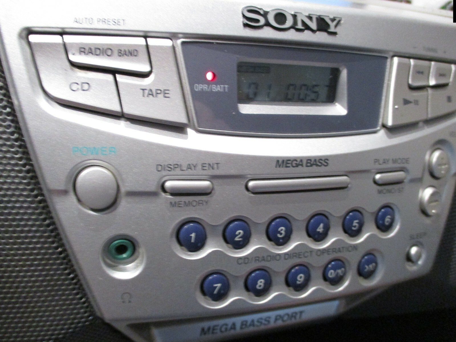 Sony CFD-S22 Portable CD/AM/FM Radio Cassette Tape Player Mega Bass ...
