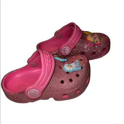 crocs pink glitter