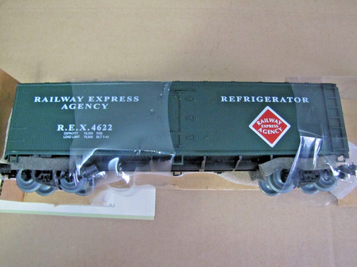 Coche refrigerador lateral madera Weaver REA Express #4622 | Zustand: New