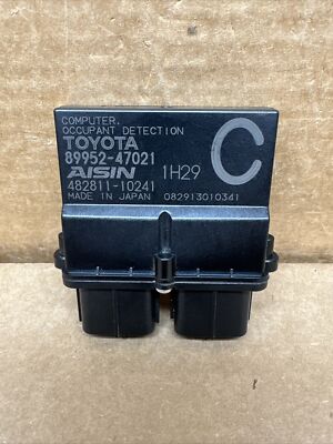 2010 - 2015 TOYOTA PRIUS SEAT OCCUPANT DETECTION MODULE  89952-47021 OEM