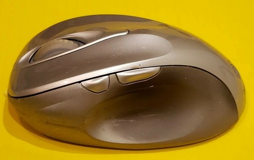 Full Size Microsoft Wireless HD Laser Mouse 6000 PC Mac USB Ergonomic Silver EUC - Picture 5 of 7