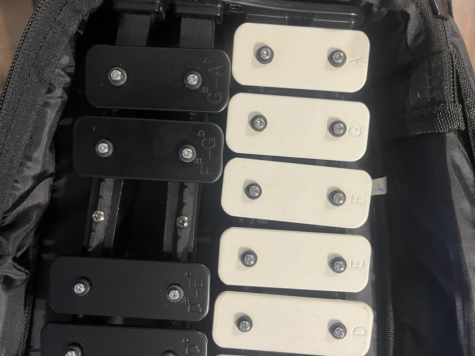 KAMAN MUSIC CORPORATION XYLOPHONE CB 700 Nice Minimally Used Condition - Image 4 of 4